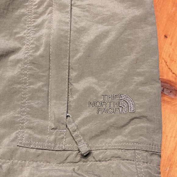 The NORTH FACE Convertible Pants Size XS - Host Pick - Picture 8 of 15